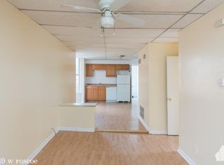 1239 W Roscoe St #317, Chicago, IL 60657