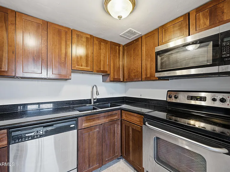 1234 N 36th St #208 — Photo 8