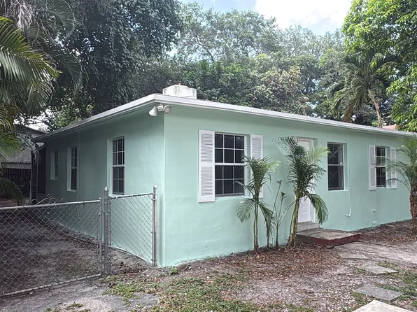 475 NE 164th St, Miami, FL 33162