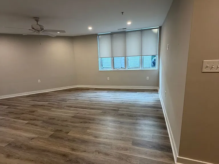 114 York Road — Photo 6