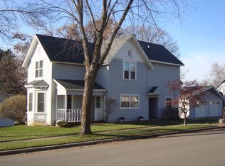 460 Richland Ave, Saint Charles, MN 55972