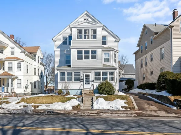 811 East St APT 3, New Britain, CT 06051