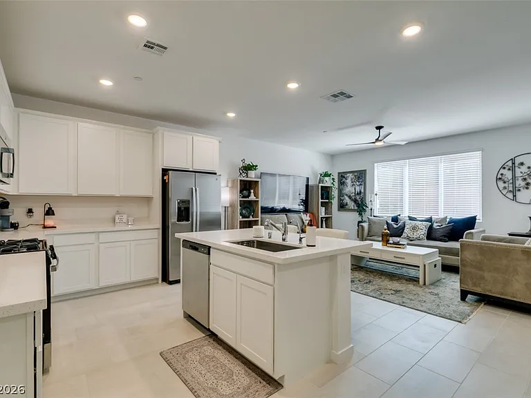 1535 Maria Crossing Ave — Photo 19