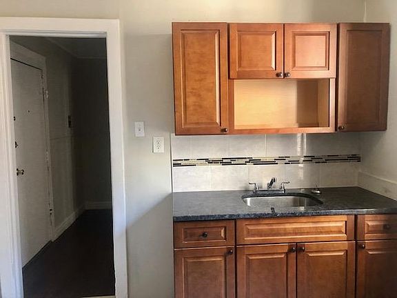 3rd image of 241 S Arlington Ave APT 203