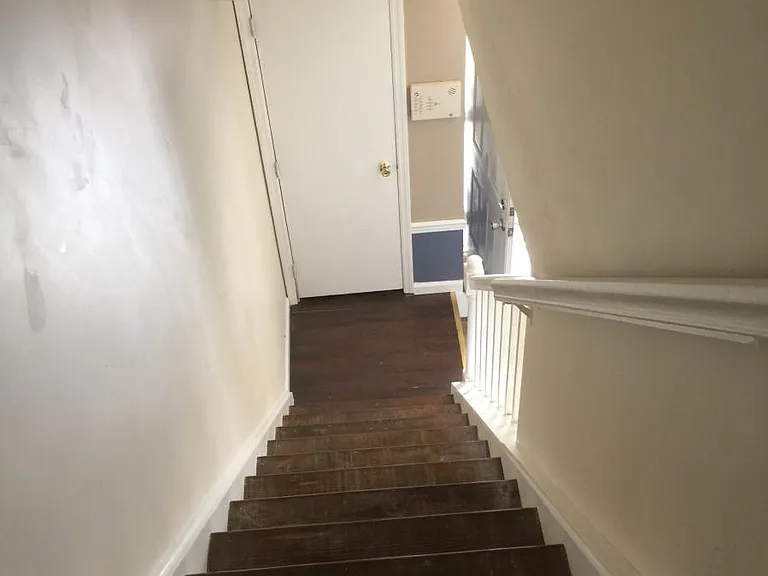21 Ashkirk Pl — Photo 5