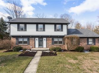 310 Thornberry Dr, Carmel, IN