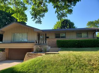 2030 W Bolivar Ave, Milwaukee, WI 53221