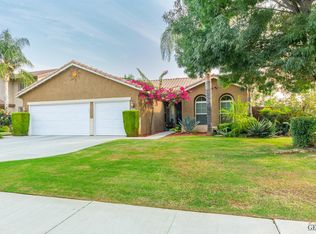 7200 Carnegie Ct, Bakersfield, CA 93312