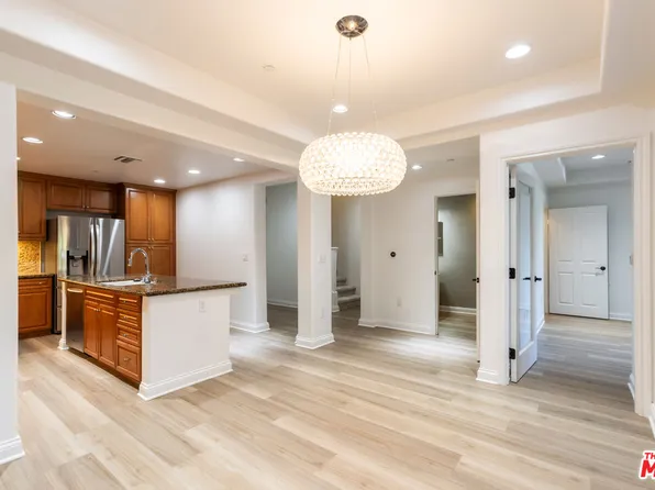 12975 Agustin Pl APT 113, Playa Vista, CA 90094