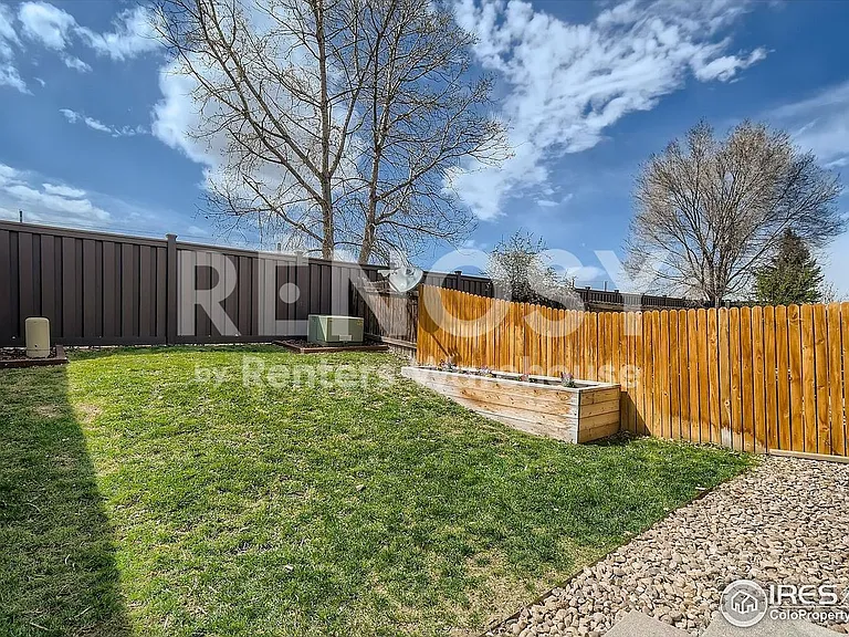 11089 Gaylord St — Photo 27