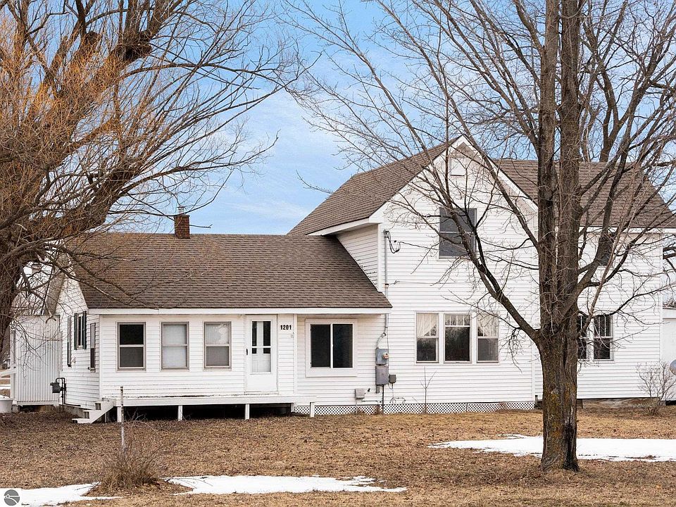 1201 E Duck Lake Rd, Grawn, MI 49637 Zillow