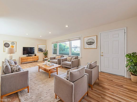 2nd image of 2123 N Haig Ct