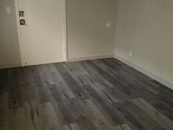 4th image of 1101 1/2 Waterloo St