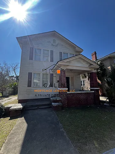 625 W 39th St Photo 1
