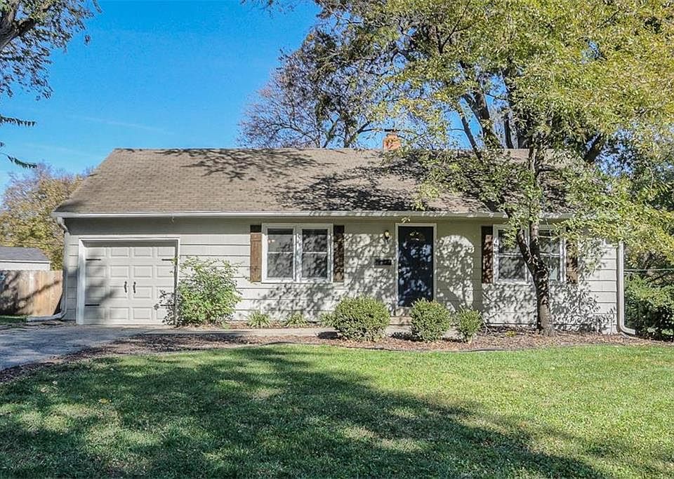 1st image of 8631 Minnehaha Ln
