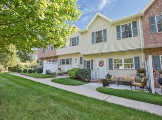 28 Riga Ct, Scotch Plains, NJ 07076