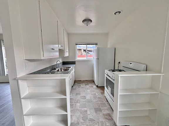5th image of 234 W Elm Ave #D