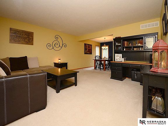 5th image of 2307 Pilgrim Dr