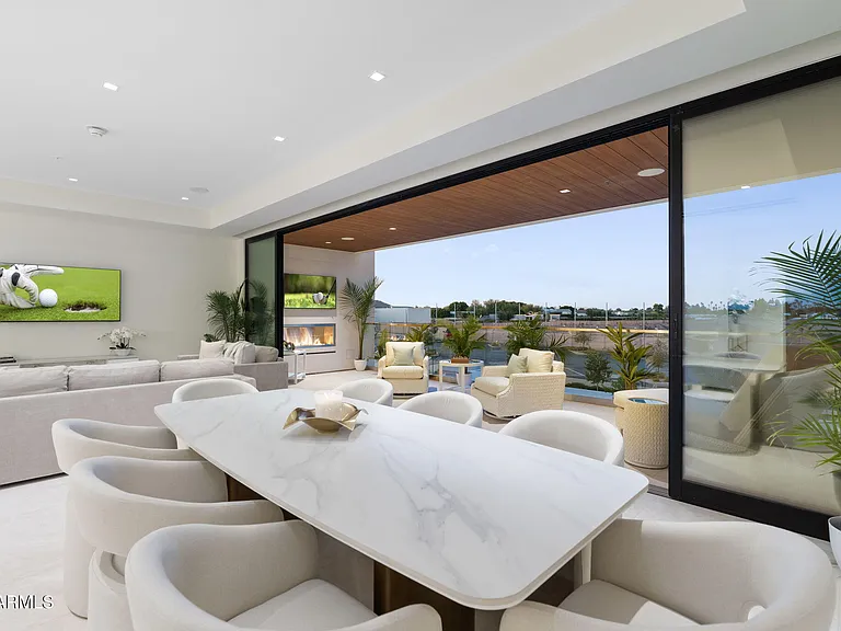6587 N Palmeraie Blvd #2015 — Photo 34