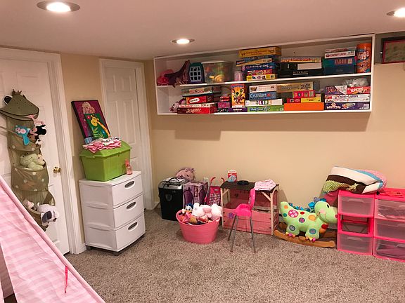 Basement with walk in Closet