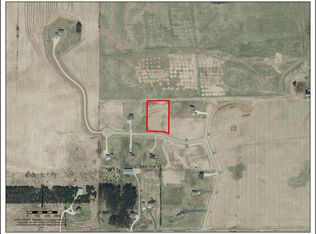 910 162nd Ave, New Richmond, WI 54017