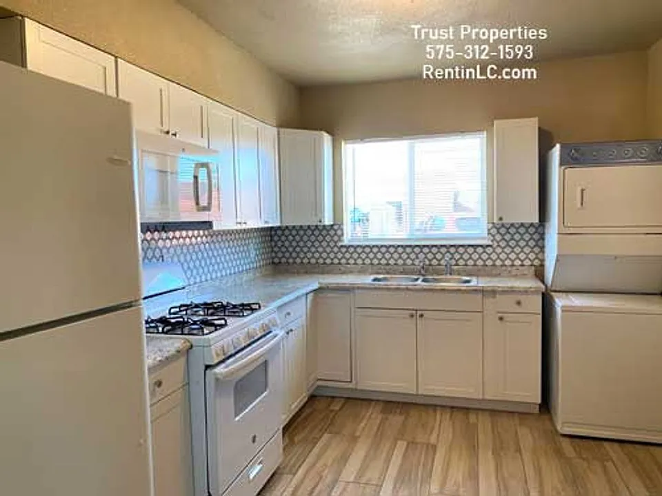 217 N San Pedro St