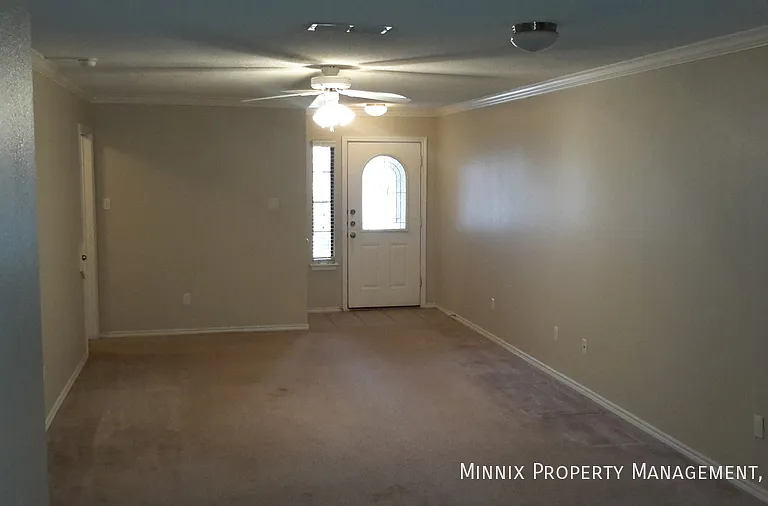 601 N Elkhart Ave #A — Photo 4