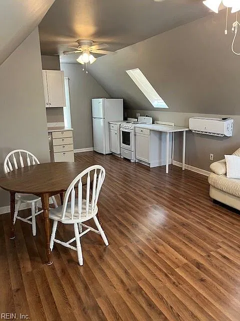 870 Carlton Rd — Photo 4