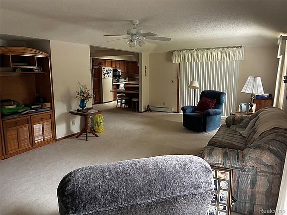 5th image of 1331 Bankers Rd