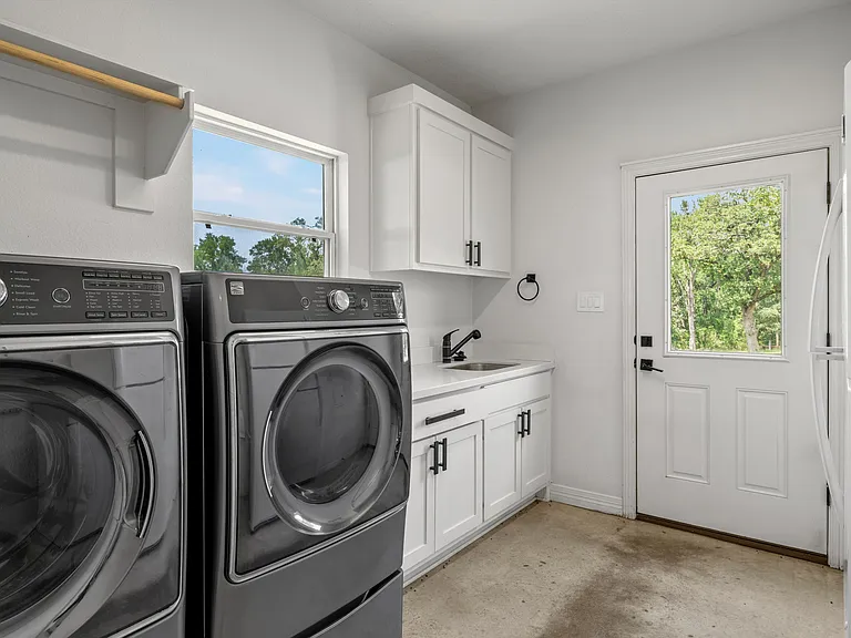 495 Cox Hollow Rd — Photo 8
