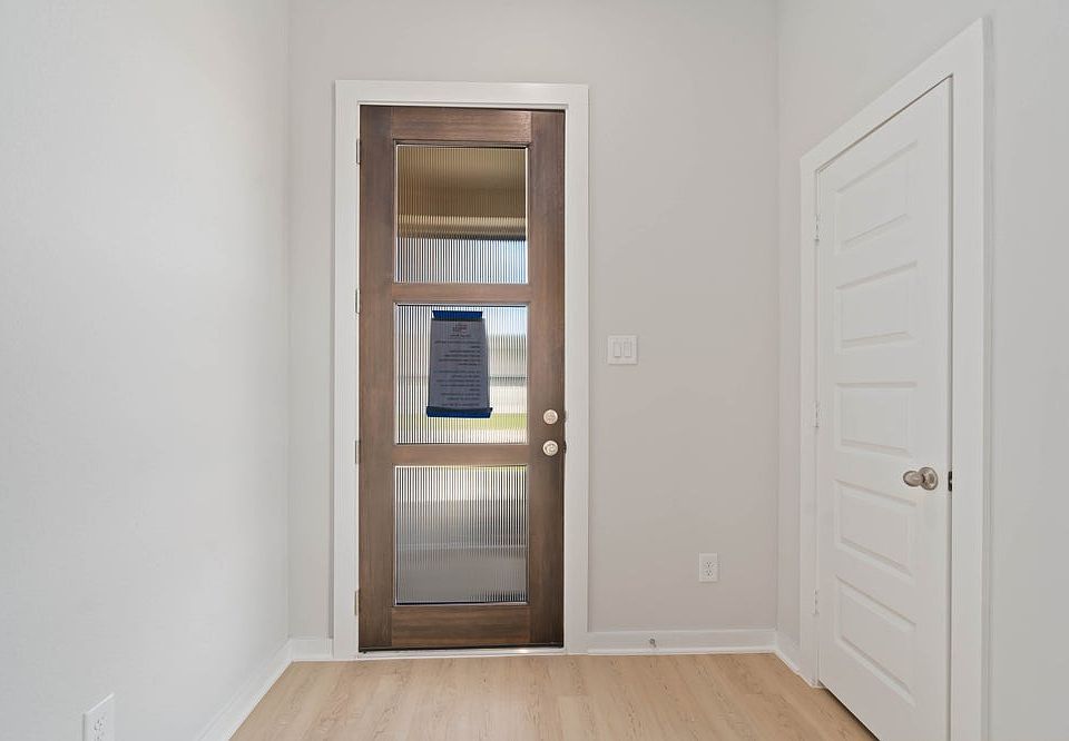 5836 Trout Lily Drive - Guadalupe Floorplan - Foyer