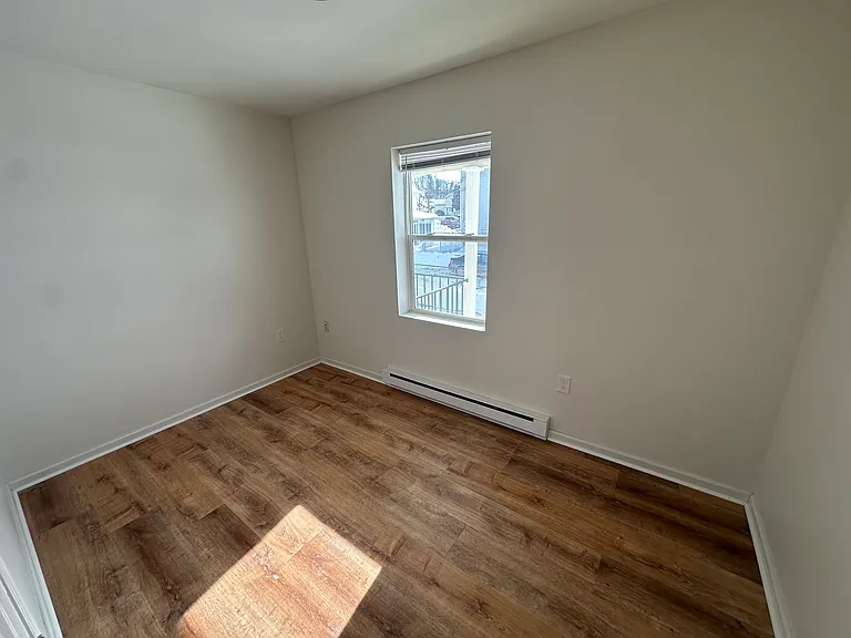 1453 Monroe Ave #1 — Photo 14