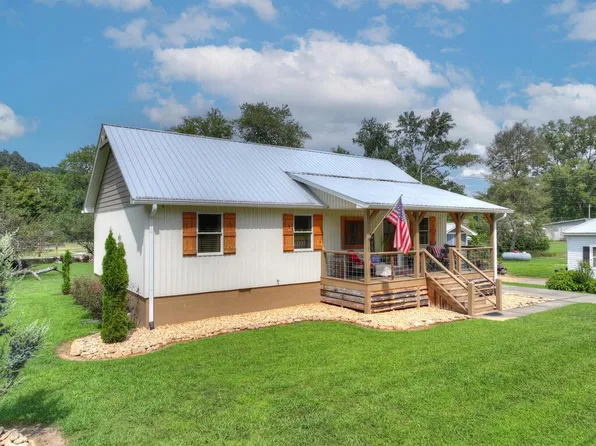 285 E Tennessee Ave, Mc Caysville, GA 30555