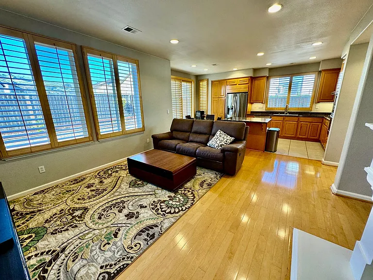 12 Amberwood Cir — Photo 17