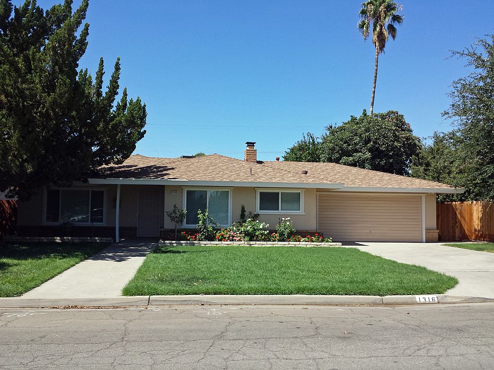 1st image of 1316 E Barstow Ave