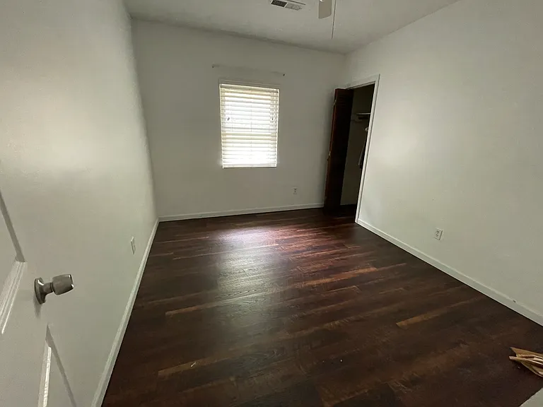 Bedroom 3 without furniture. Fits Queen size bed.