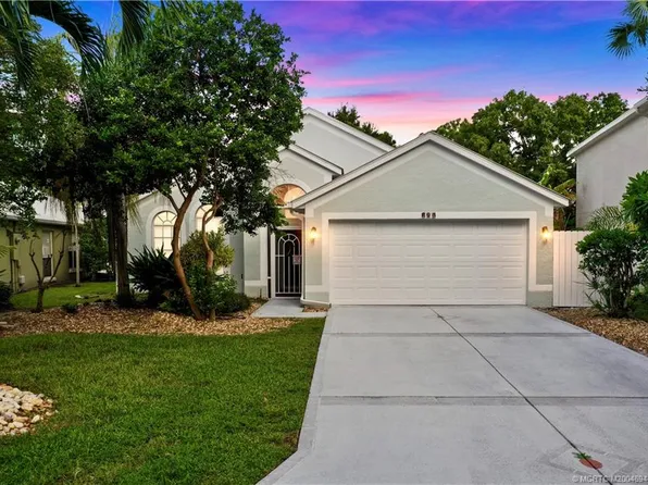 896 NW Waterlily Pl, Jensen Beach, FL 34957