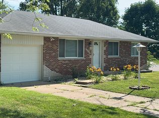 10101 Fite Cir, Saint Louis, MO 63123