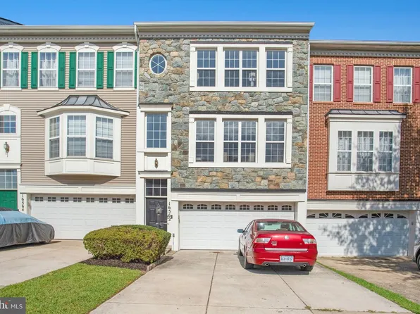 16562 Bramblewood Ln, Woodbridge, VA 22191