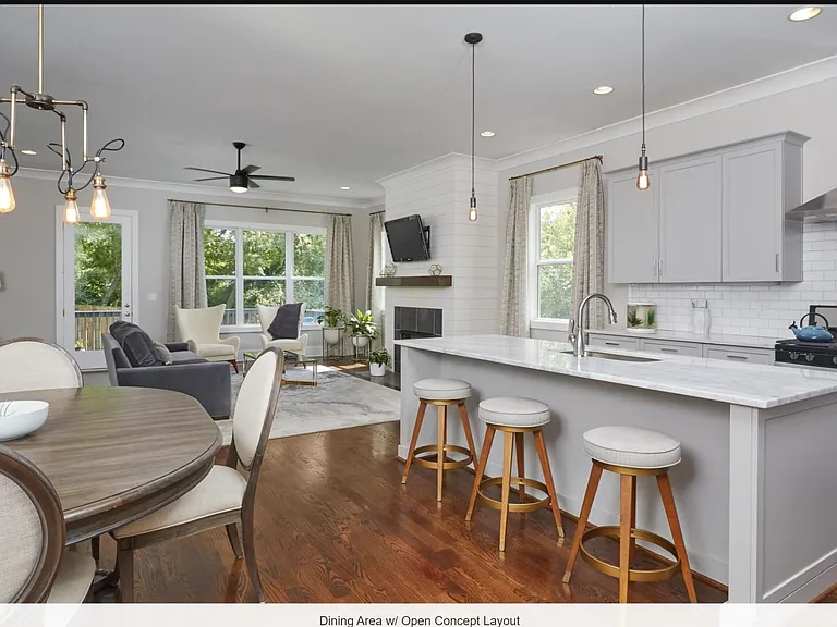 908A Maynor St — Photo 7
