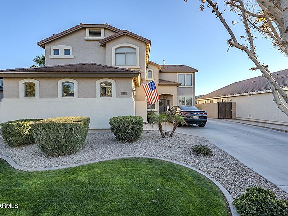 3rd image of 1253 E DEBBIE Drive