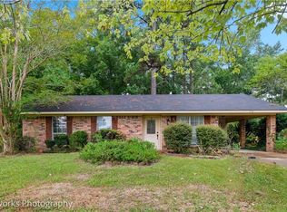 112 Irene Dr, Pineville, LA 71360