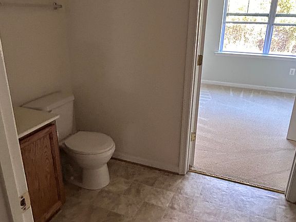 5th image of 23580 Franklin D Roosevelt Blvd #205