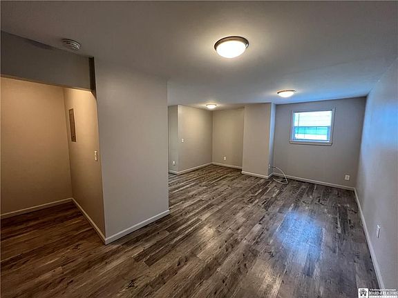 5th image of 106 Chautauqua Ave