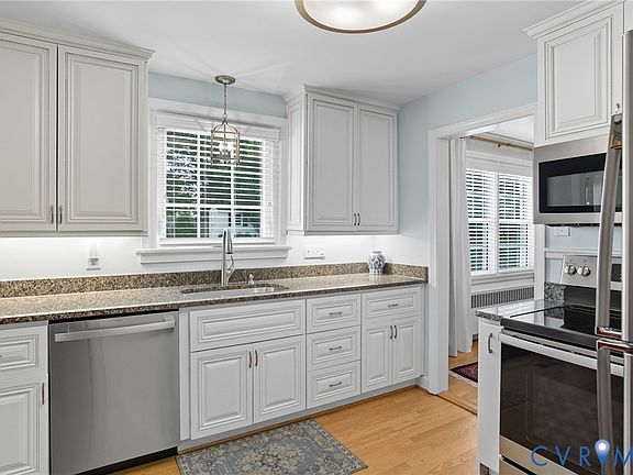 4th image of 6614 W Franklin St