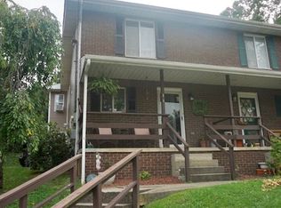 11 John Cir, Huntington, WV 25705