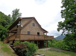 285 McCracken Farm Rd, Clyde, NC 28721