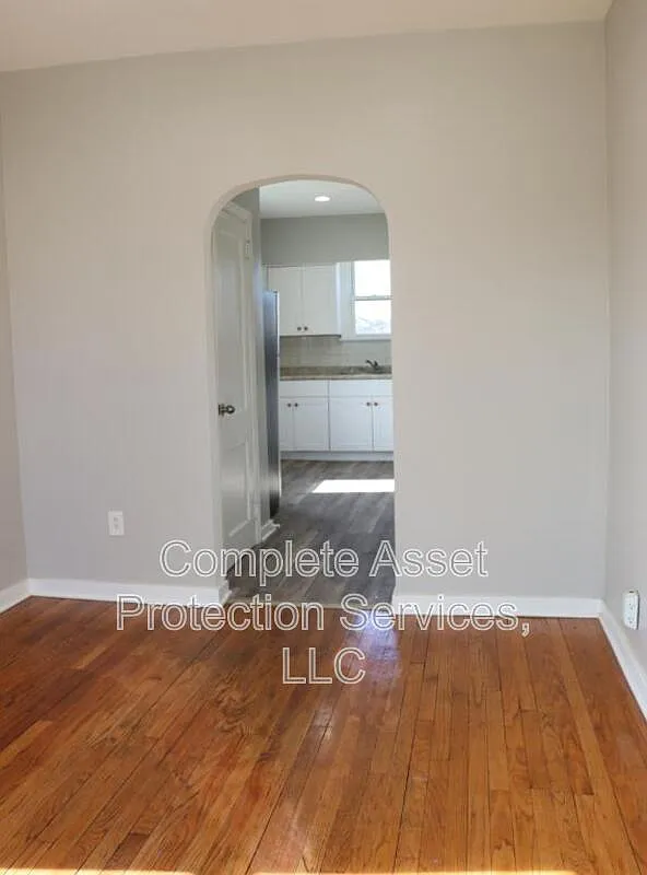 2 bed, 1.0 bath, 800 sqft, $1,450 — Photo 3