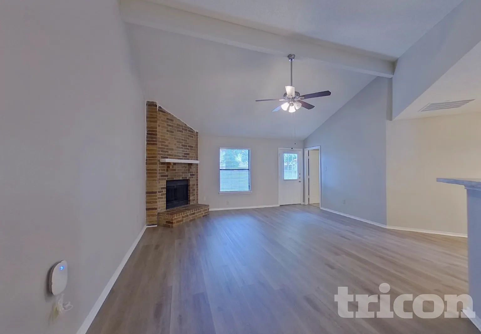 2537 Rialto Way Grand Prairie TX — Photo 3