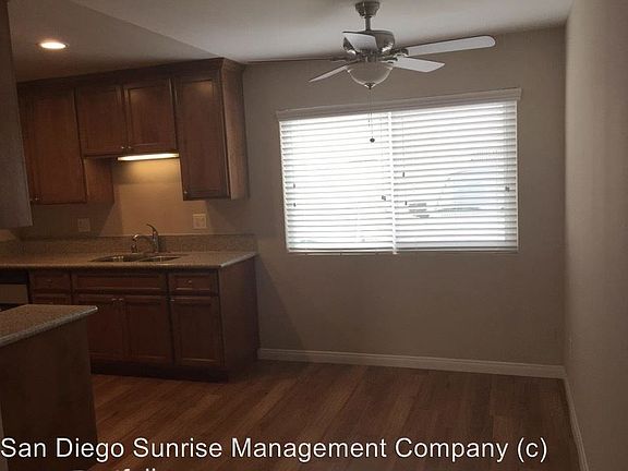 5th image of 4555 51st St APT 09